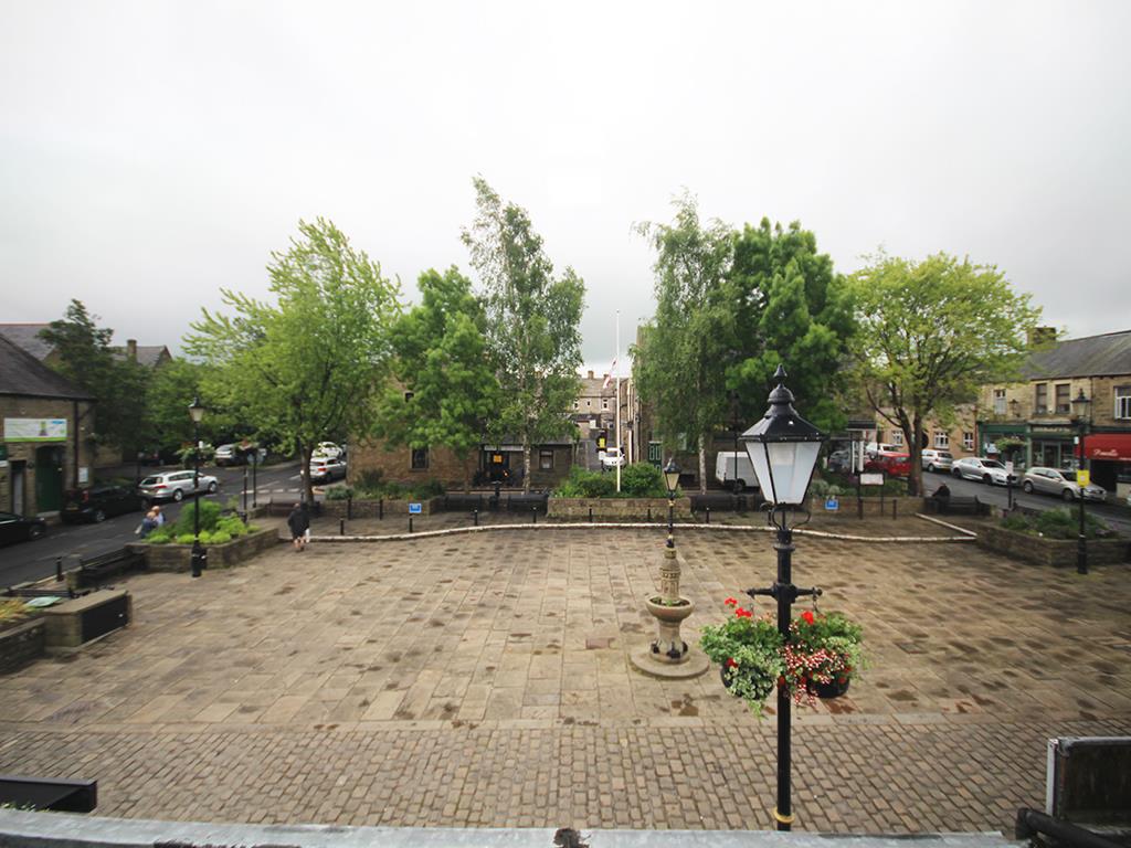 2 bedroom flat To Let in Barnoldswick - IMG_1266.JPG